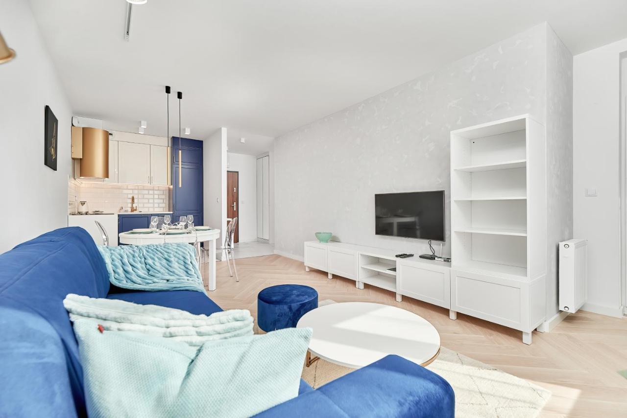 Exclusive Apartments Gwiazdzista With Free Garage Wroclaw By Noclegi Renters Екстериор снимка