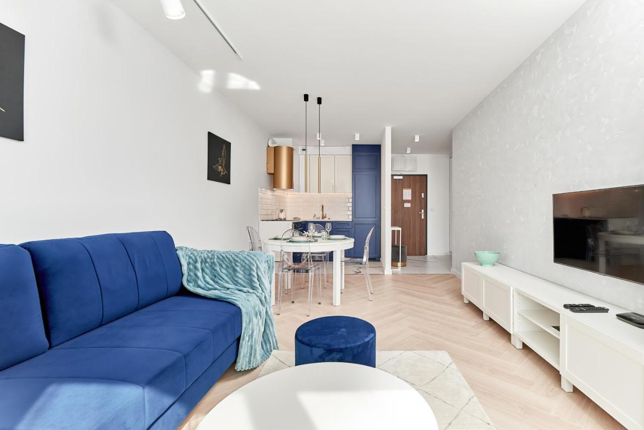 Exclusive Apartments Gwiazdzista With Free Garage Wroclaw By Noclegi Renters Екстериор снимка