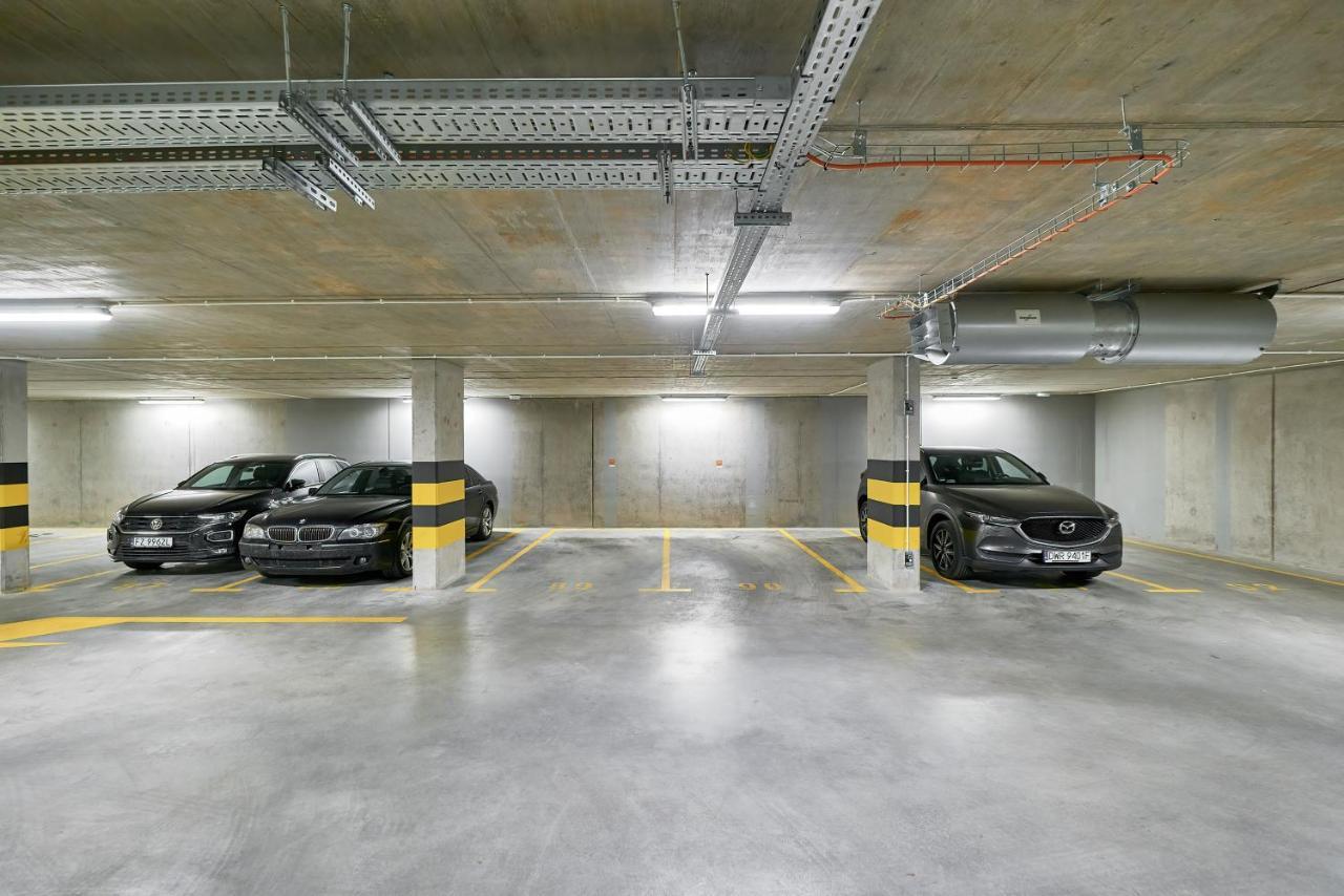 Exclusive Apartments Gwiazdzista With Free Garage Wroclaw By Noclegi Renters Екстериор снимка